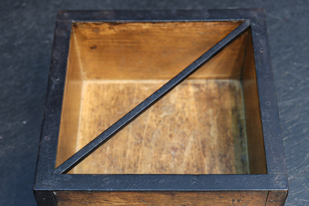 Antique tool box(Gogo-masu) DC9148
