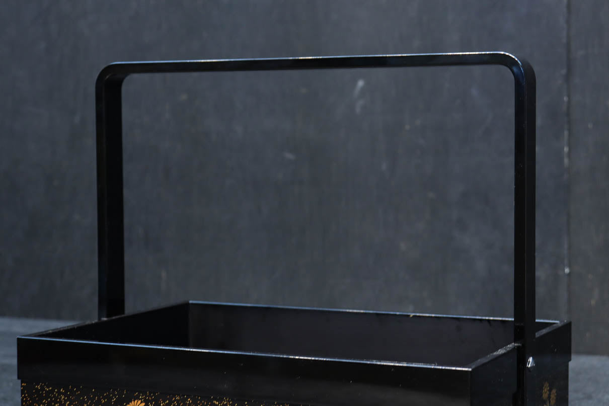 Antique tool box (Wooden box with handle) DC9155 – 古福庵