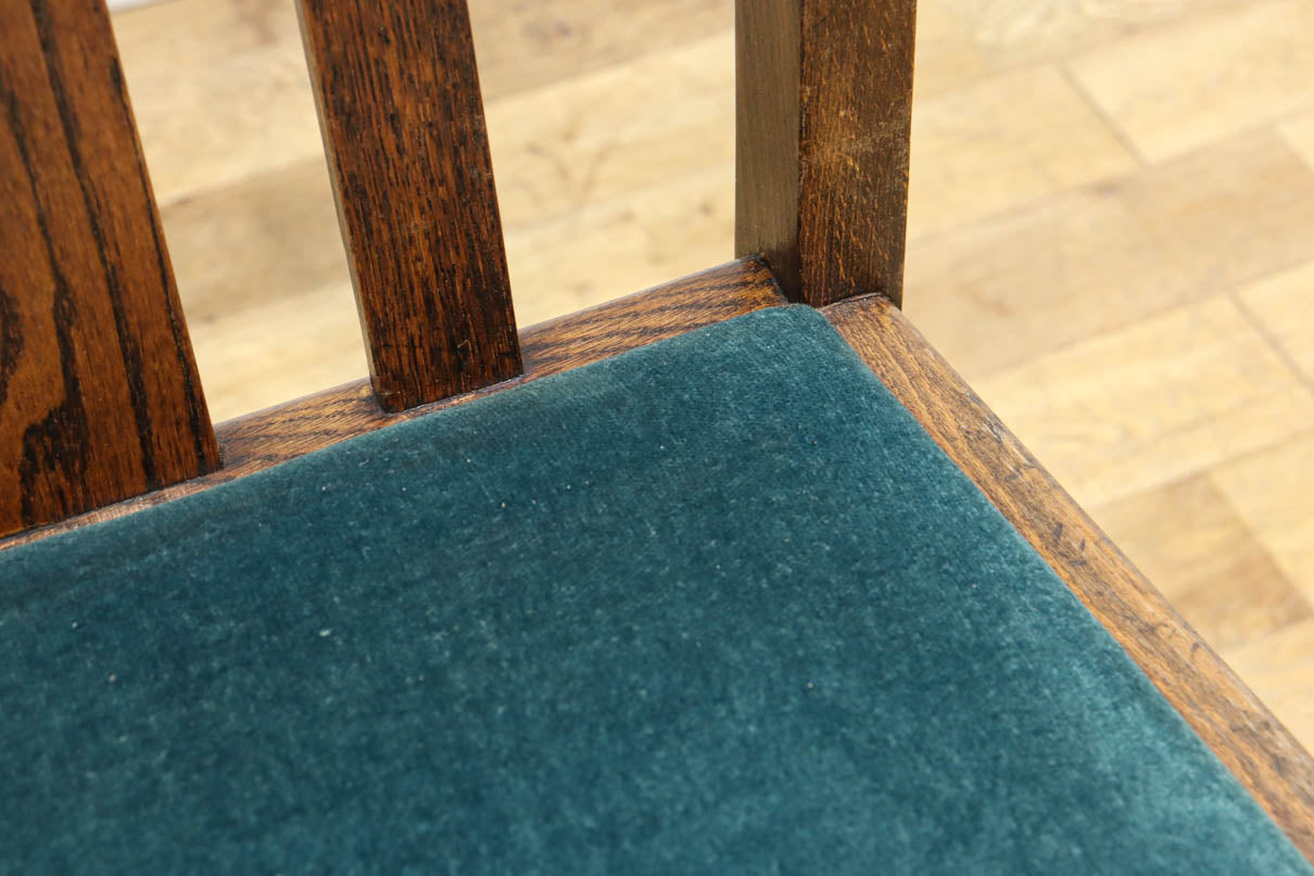 Antique chair DC9198