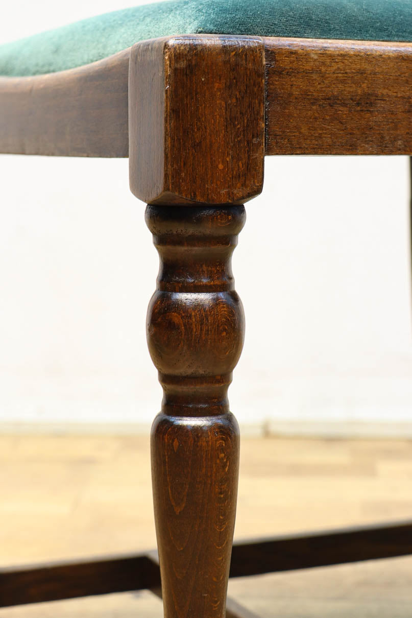 Antique chair DC9198