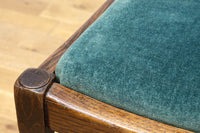 Chair DC9199