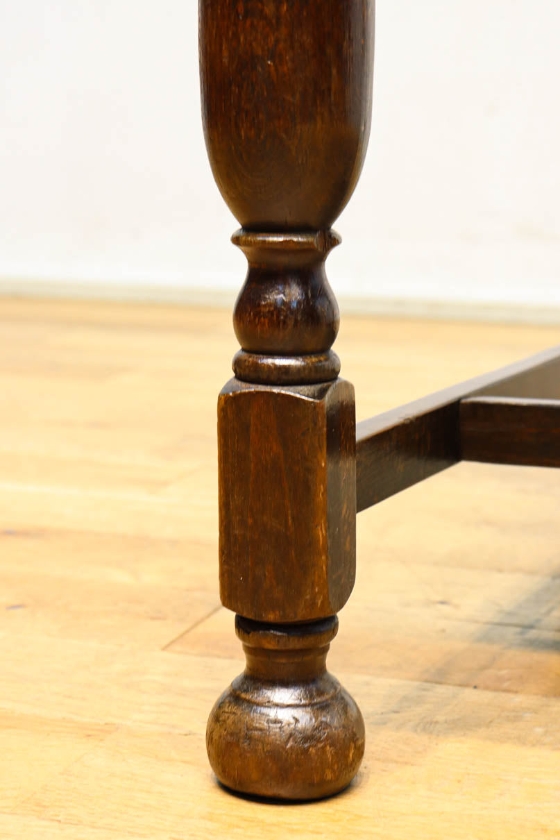 Chair DC9199