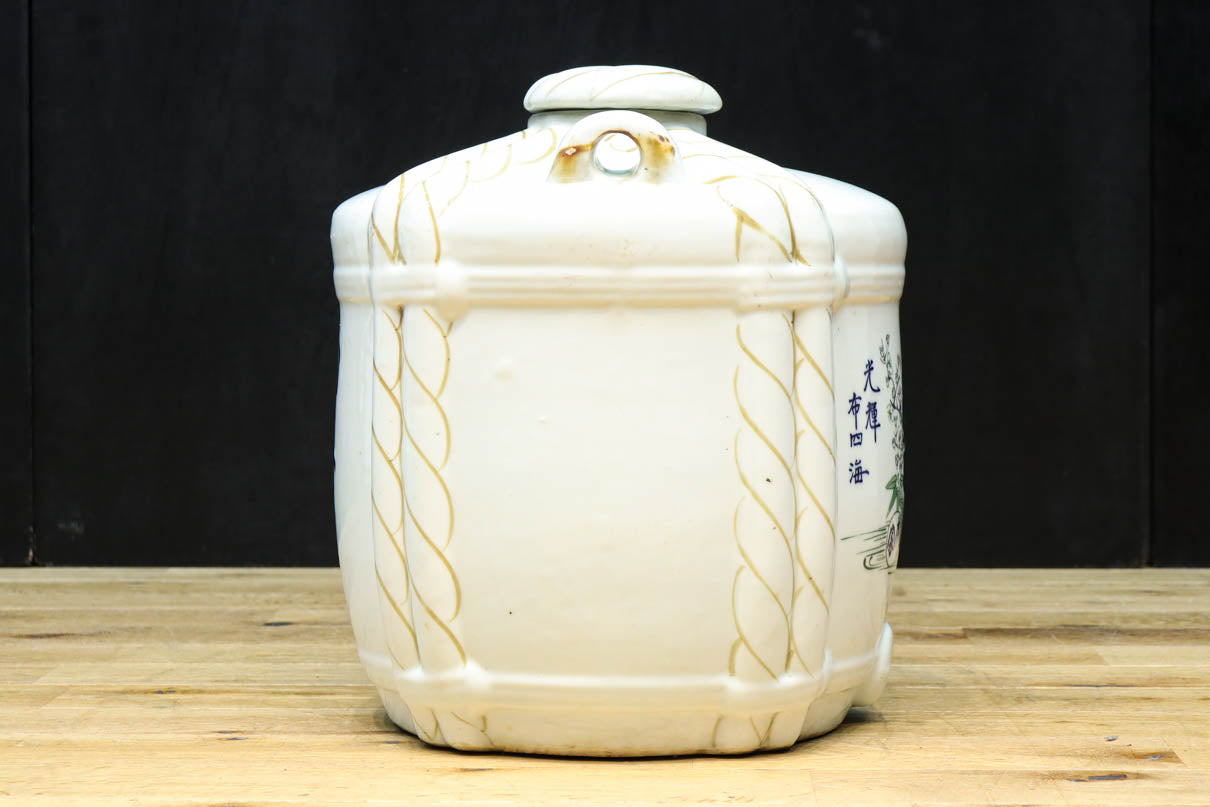 Ceramic sake barrels DC9209
