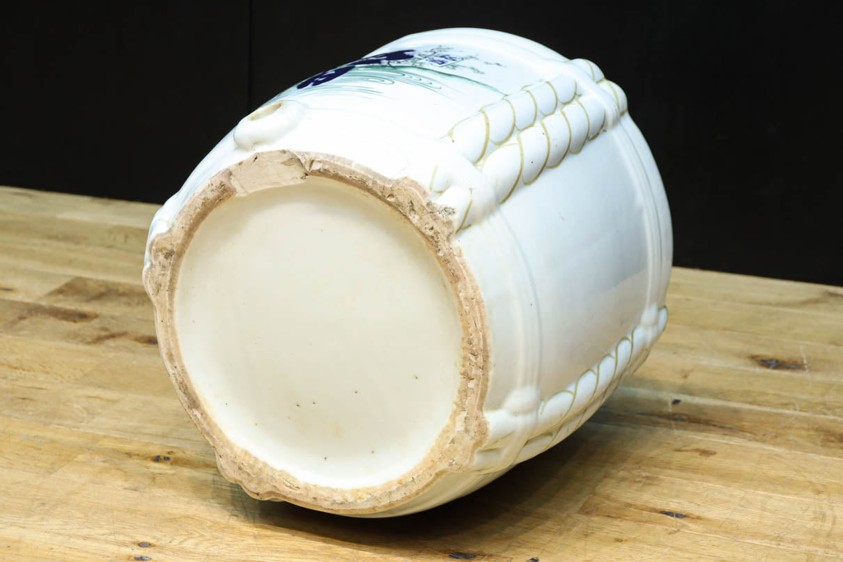 文字を添えた花絵柄で華のある大型の陶器製酒樽 DC9209 – 古福庵