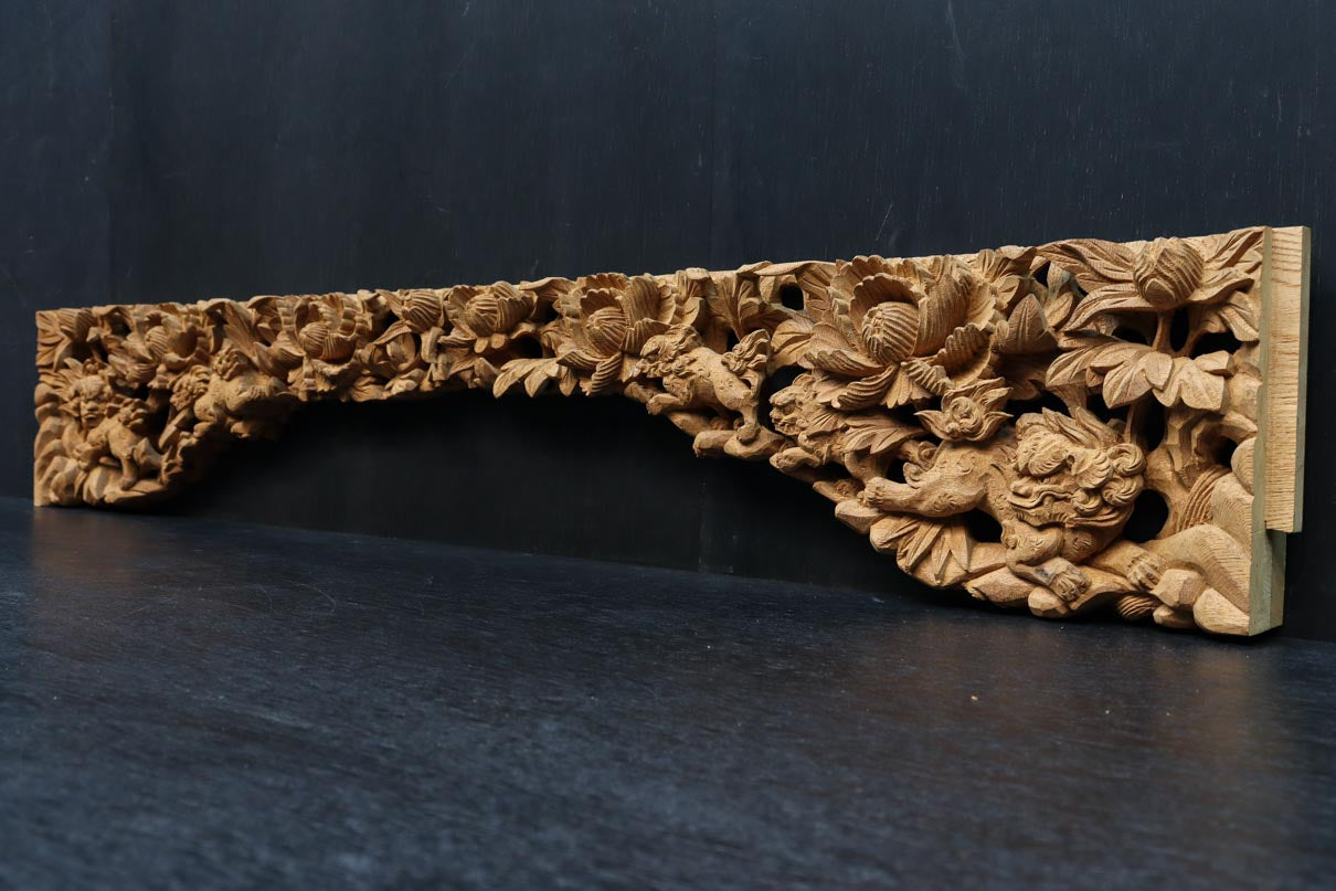 Antique tool (Lion carving decoration) DC9230
