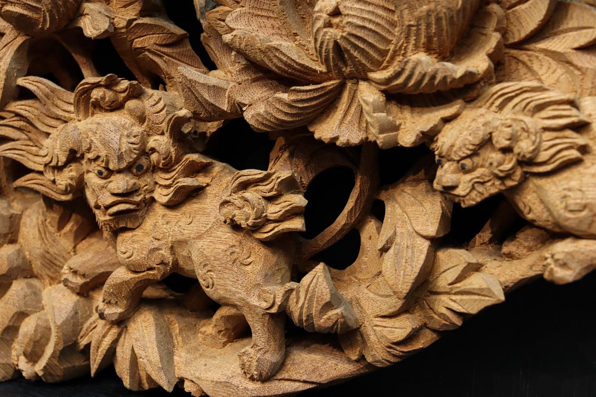 Antique tool (Lion carving decoration) DC9230