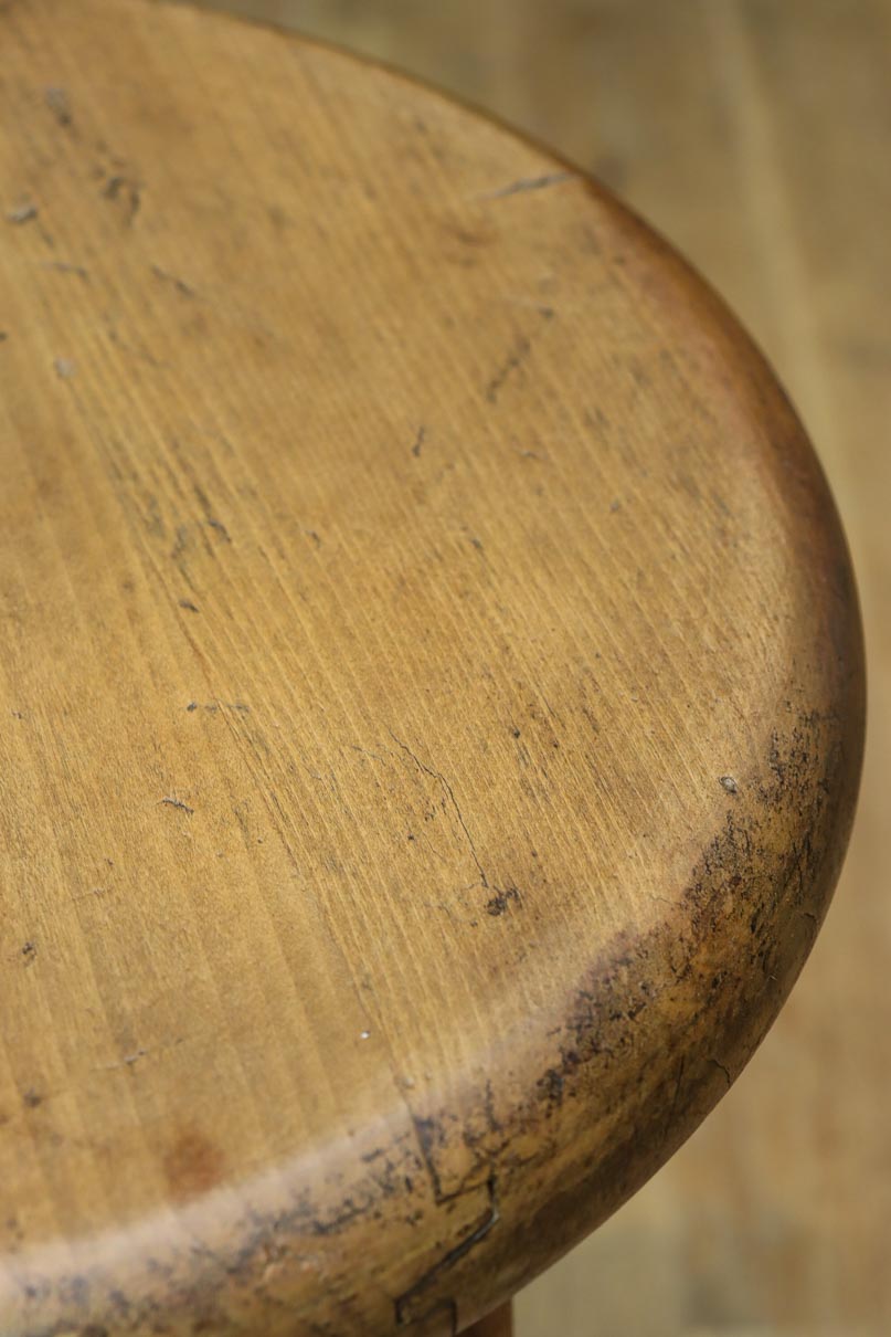 stool DC9233