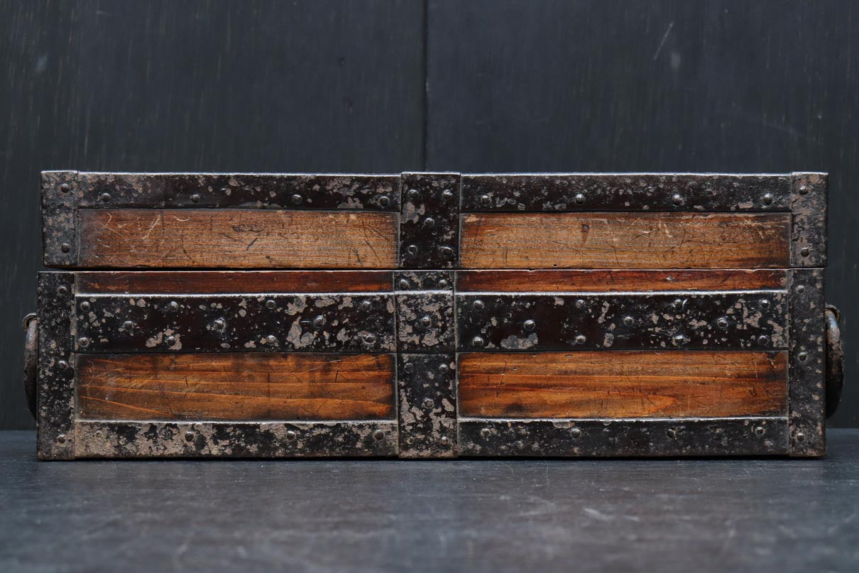 Antique tool (1000 ryo-Box) DC9238