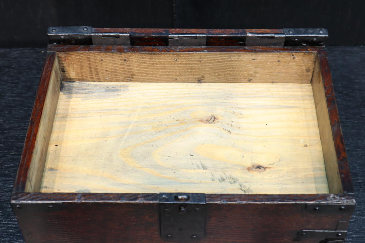 Antique tool box (Suzuri-bako) DC9239