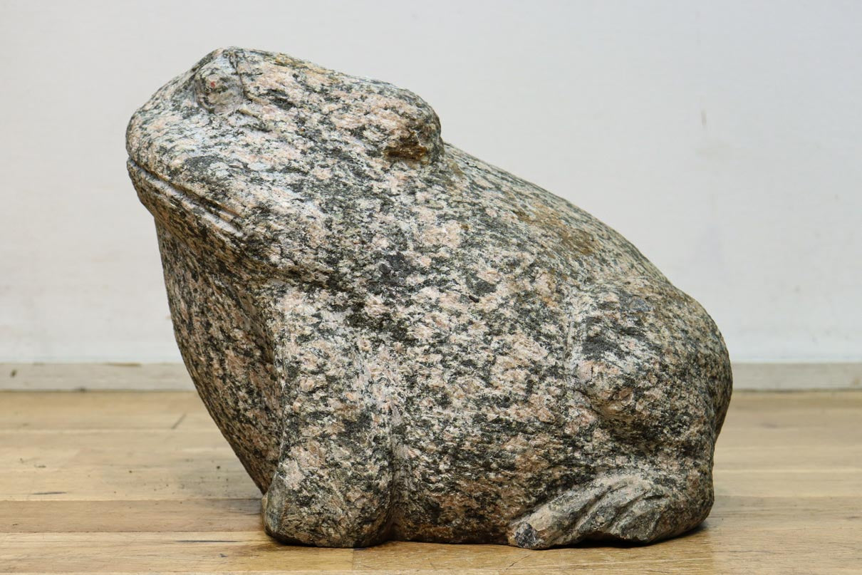 Antique tool (Frog statue) DC9262
