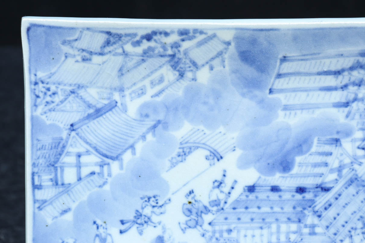 風景や植物の模様で味わいのある古伊万里の染付角皿　DC9268a-k　在庫(a:1 b:1商談中 c:0 d:1商談中 e:1商談中 f:1商談中 g:0 h:1 i:0 j:1 k:0)脚