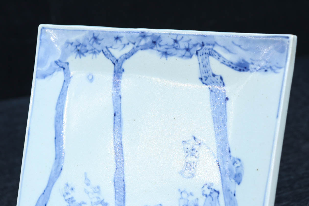 風景や植物の模様で味わいのある古伊万里の染付角皿　DC9268a-k　在庫(a:1 b:1商談中 c:0 d:1商談中 e:1商談中 f:1商談中 g:0 h:1 i:0 j:1 k:0)脚