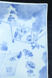 風景や植物の模様で味わいのある古伊万里の染付角皿　DC9268a-k　在庫(a:1 b:1商談中 c:0 d:1商談中 e:1商談中 f:1商談中 g:0 h:1 i:0 j:1 k:0)脚