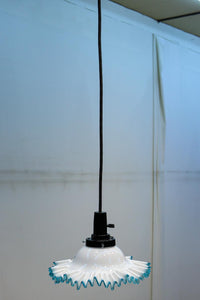 水色の縁取りが可愛らしい細やかなフリルの電笠　DC9481