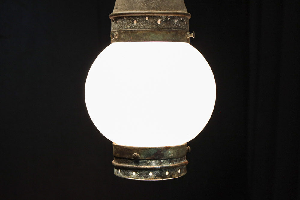 Unique-design lamp shade DC9509