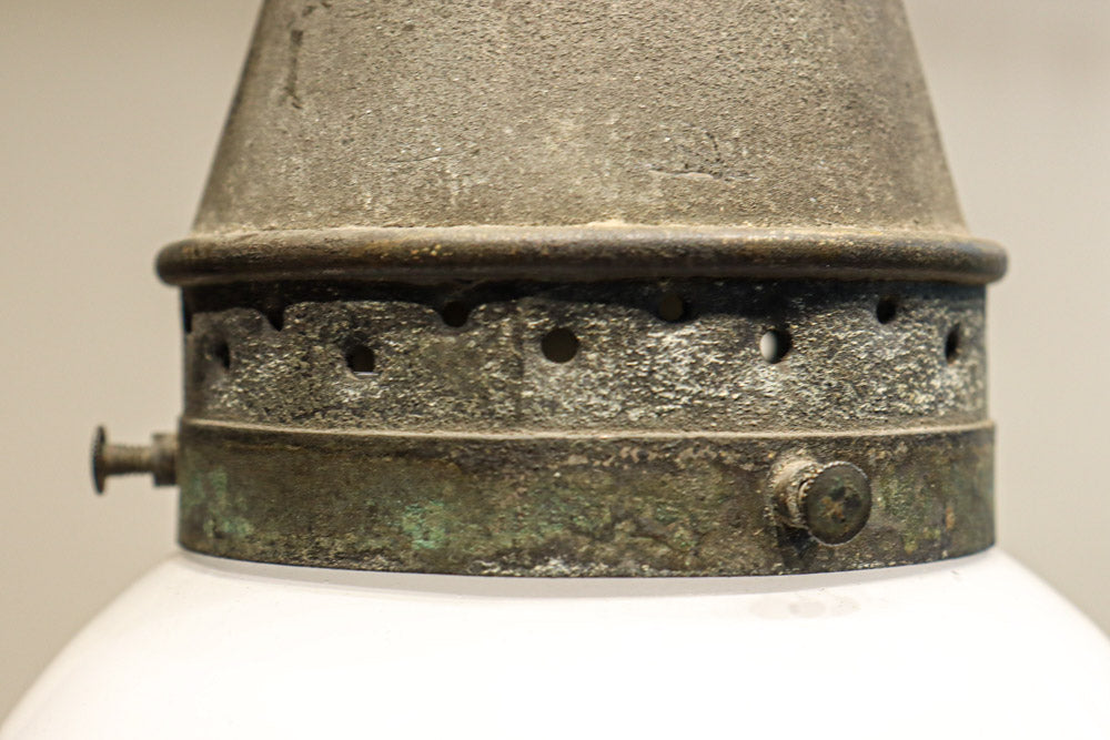 Unique-design lamp shade DC9509