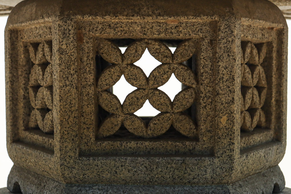 Big size Antique tool (stone lantern) DC9584