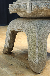 Big size Antique tool (stone lantern) DC9584