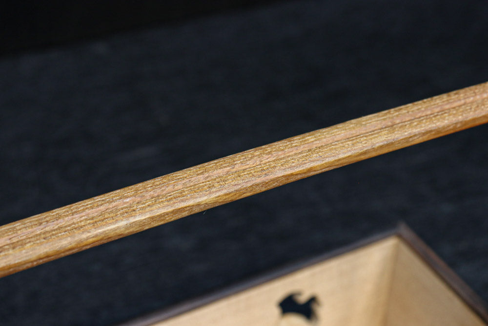 Small wooden carrying box DC9633