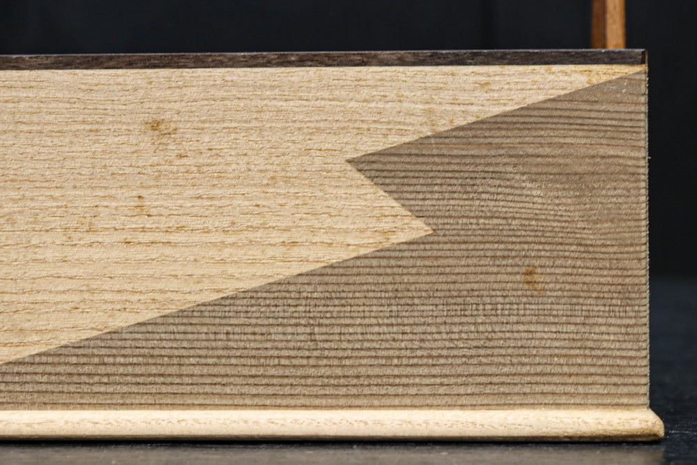 Small wooden carrying box DC9633