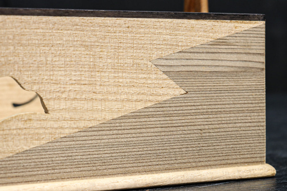 Small wooden carrying box DC9633