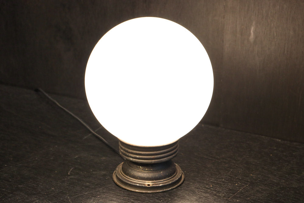 Ceiling-mounted light DC9655