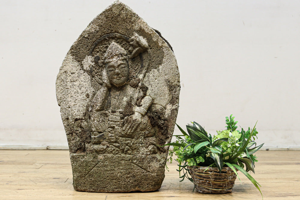 Stone Buddha　DC9656