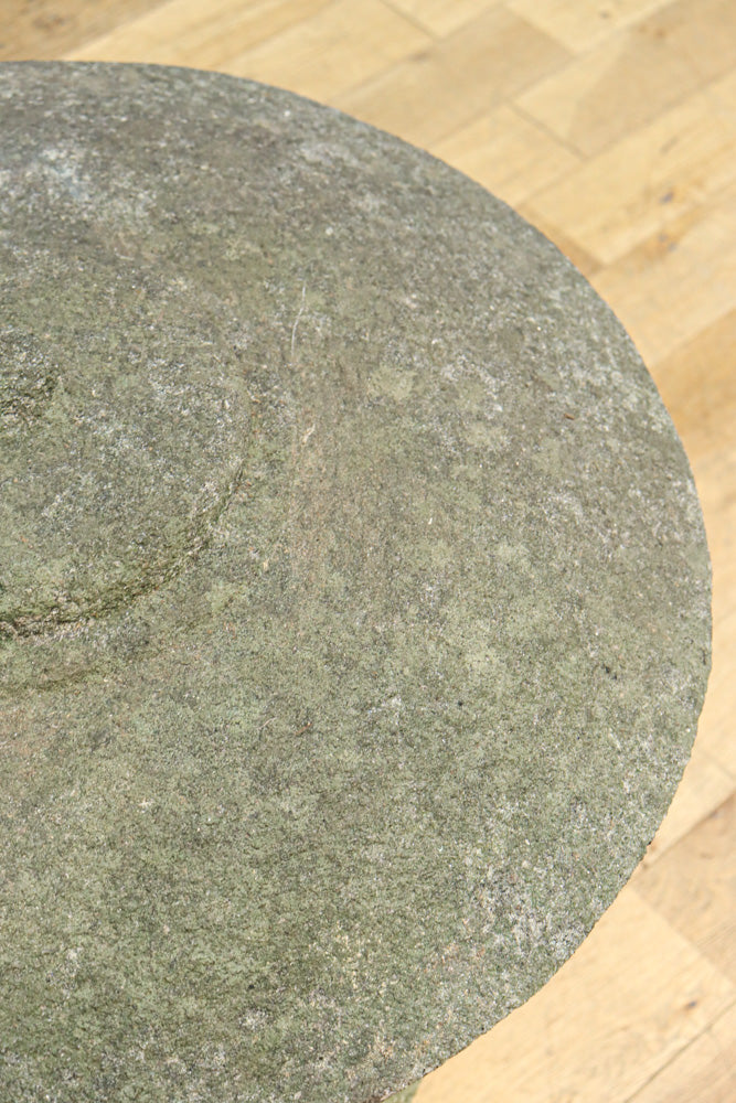 stone lantern DC9659