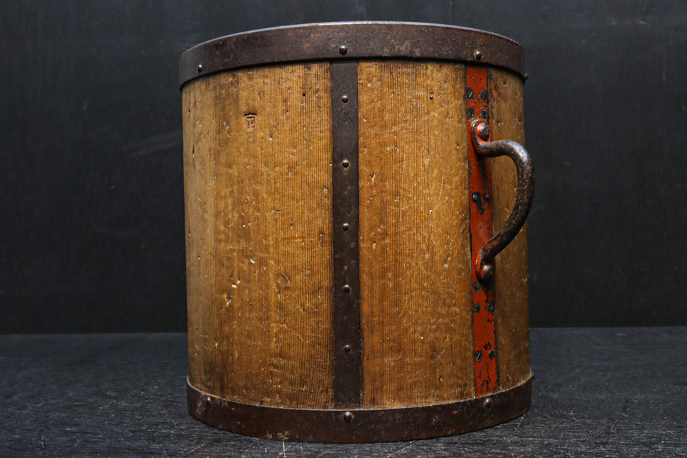 Antique tools DC9688