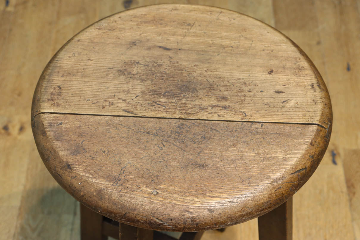Stool DC9764