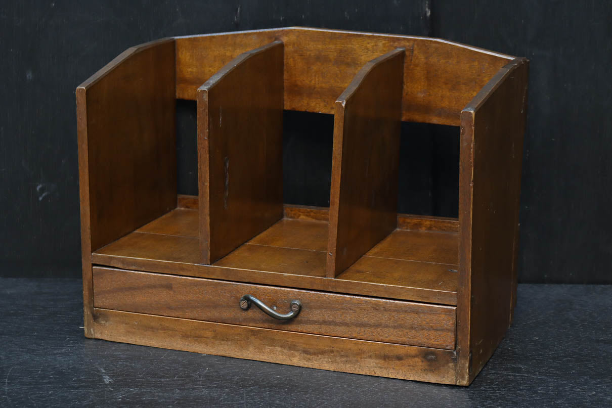 Antique tools DC9850