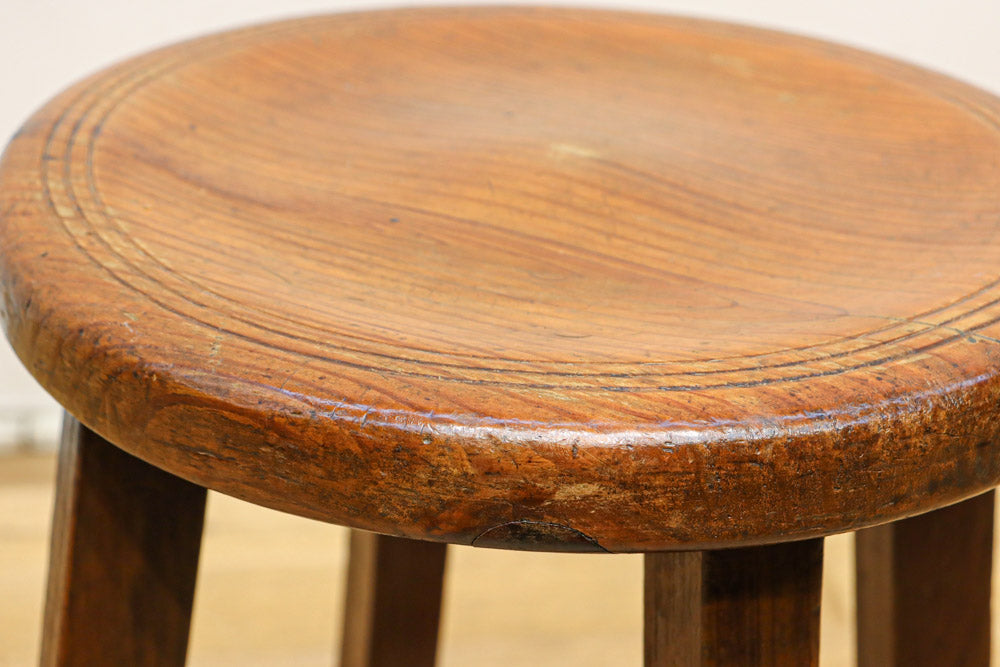 Stool DC9924
