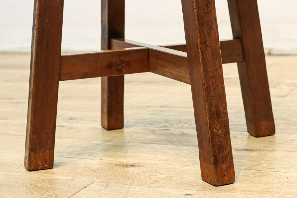 Stool DC9924