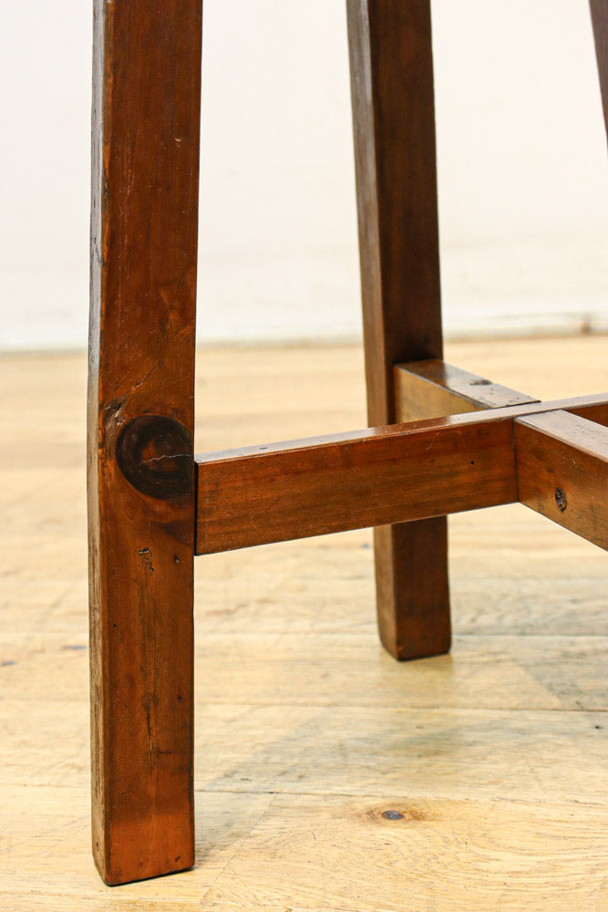 Stool DC9924