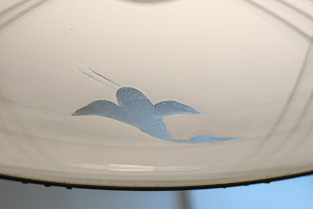 セル装飾が上品に飾る鳥の透かし絵が浮かぶ電笠　DC9978