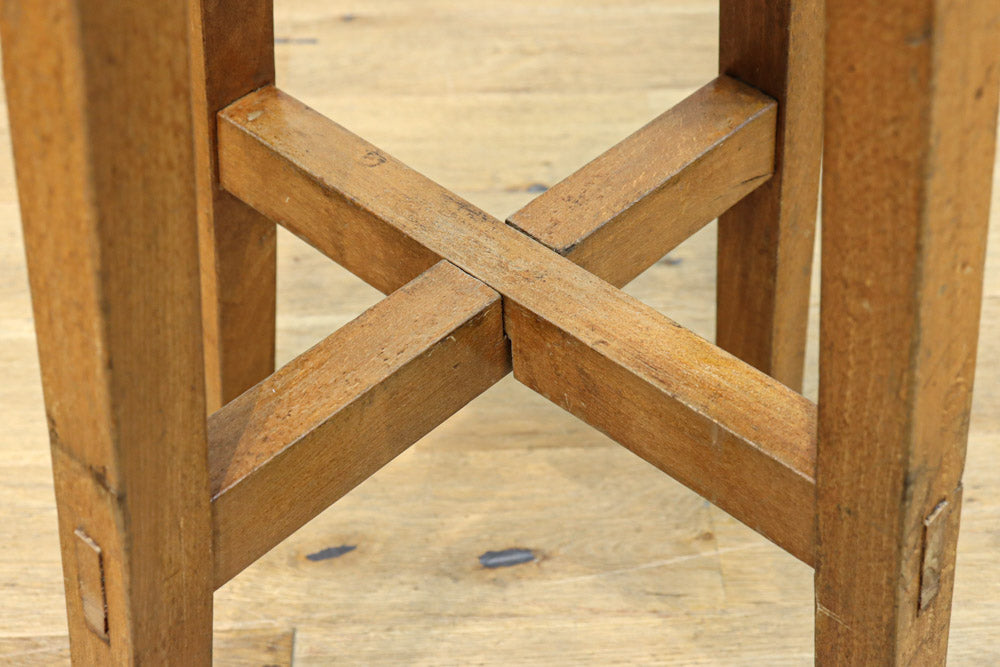 Stool DC9992