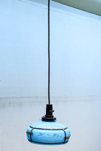 水色ガラスをセルフレームで飾る風流な電笠　DF1045