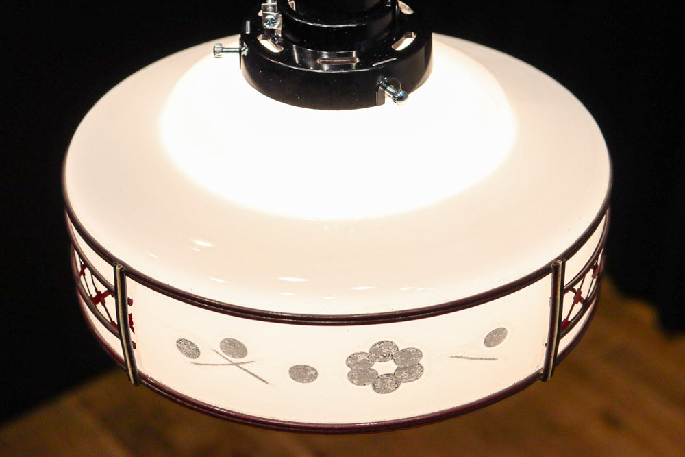 梅の透かし絵が浮かぶ趣きある電笠　DF1076