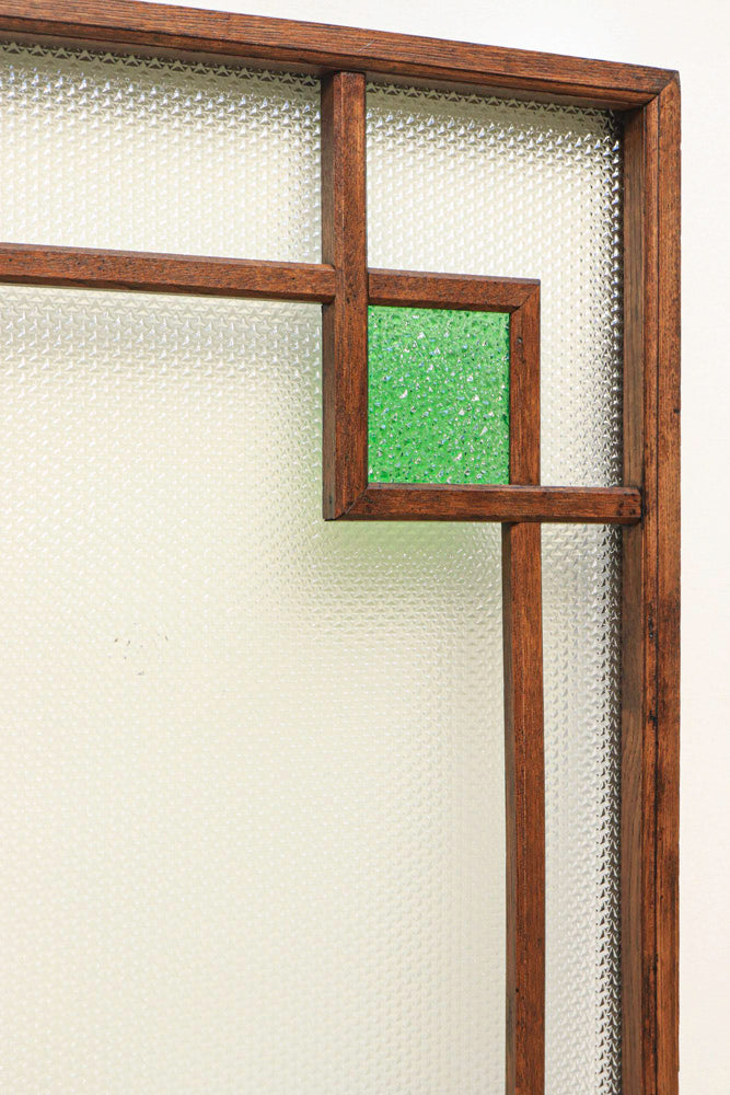 幾何学枠にグリーンガラスが煌めく上品なガラス窓　EZ1350　在庫1枚