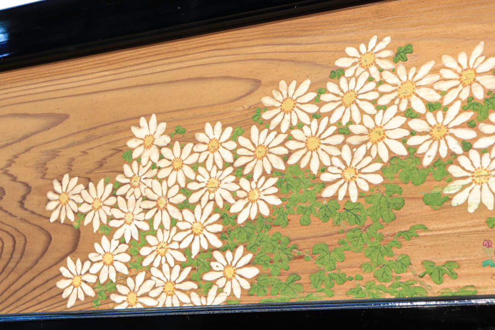 珍品‼ 鮮やかな色彩の菊の花柄模様と杢目が素敵な両面板絵欄間 
