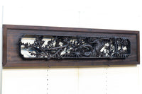 深い色彩で梅竹を和モダンに描いた深彫り彫刻欄間　EZ1833　在庫1枚