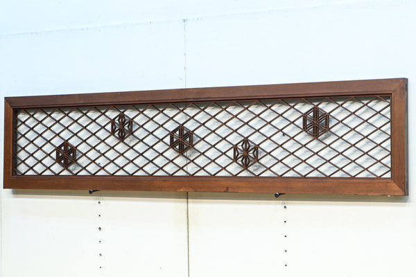 Diamond lattice transom EZ2095