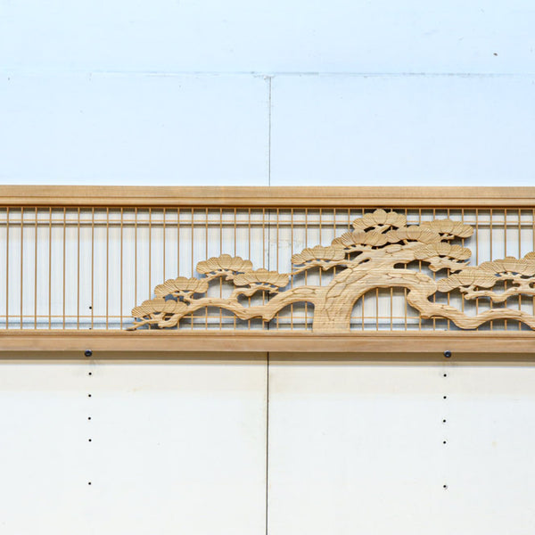 すりガラス付き欄間松 ほくほく通販 / 【欄間】松に鶴