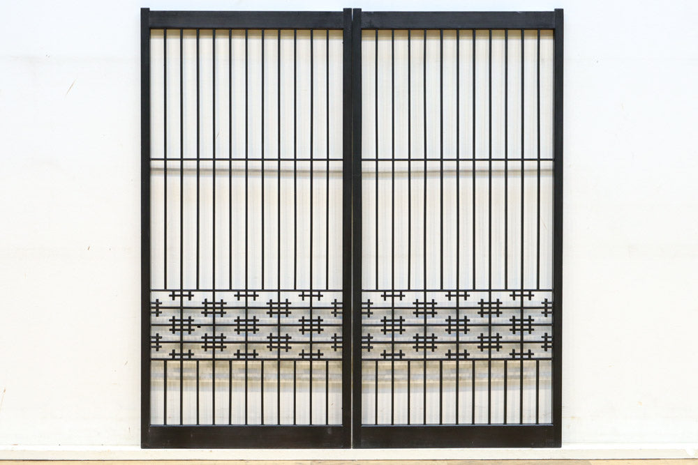 幾何学模様でレトロ感溢れる書院　EZ2505　在庫2枚