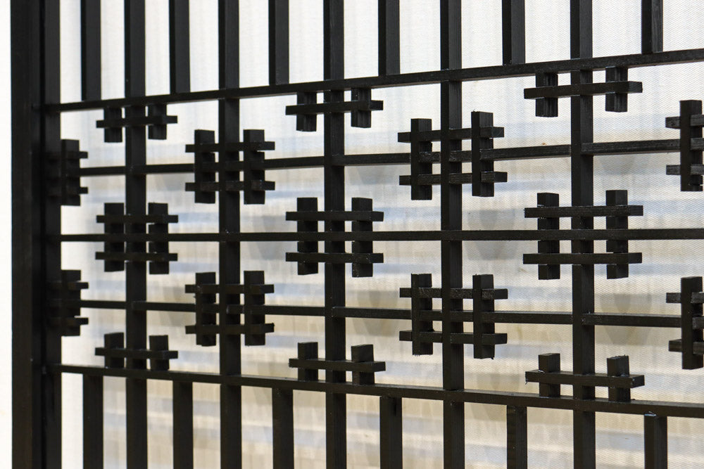 幾何学模様でレトロ感溢れる書院　EZ2505　在庫2枚