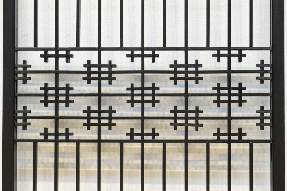 幾何学模様でレトロ感溢れる書院　EZ2505　在庫2枚