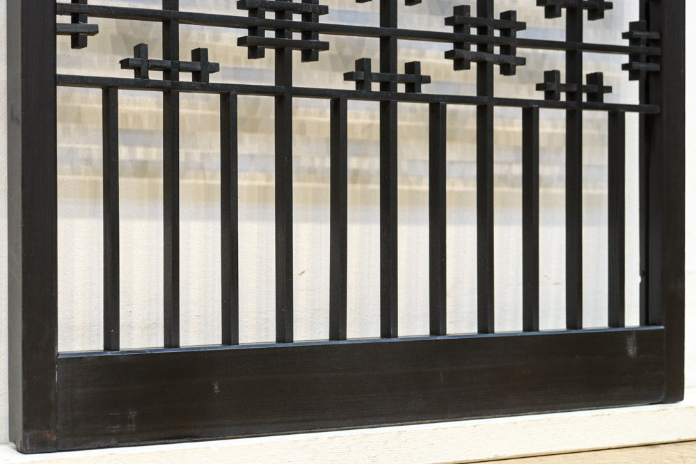 幾何学模様でレトロ感溢れる書院　EZ2505　在庫2枚