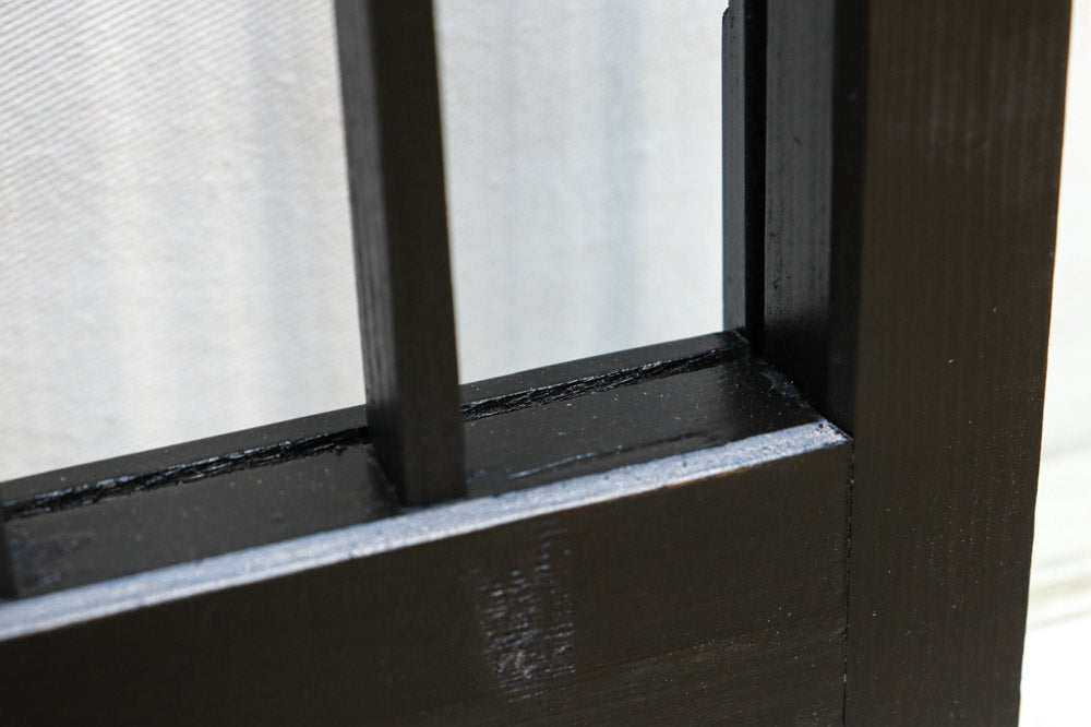 幾何学模様でレトロ感溢れる書院　EZ2505　在庫2枚