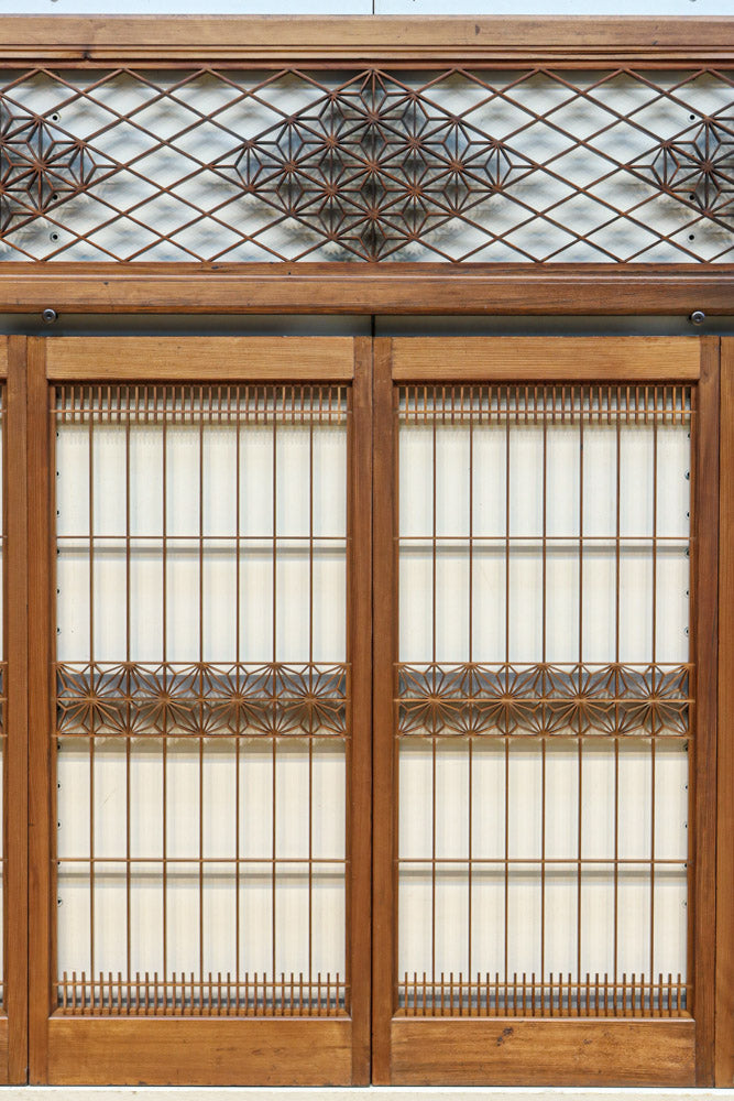 気品ある麻の葉組子模様が映える欄間・書院セット　EZ2526　在庫5枚1組