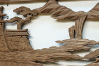 お城や塔が建つ山間の風景を描く彫刻欄間素材　EZ2547　在庫1枚